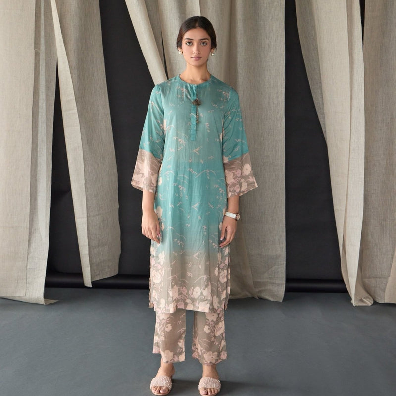 Retro Blue Floral Tencel Kurta (Set of 2) | Verified Sustainable Womens Kurta on Brown Living™