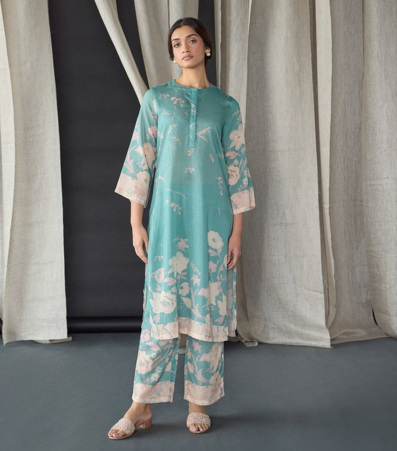 Retro Blue Floral Tencel Kurta (Set of 2) | Verified Sustainable Womens Kurta on Brown Living™