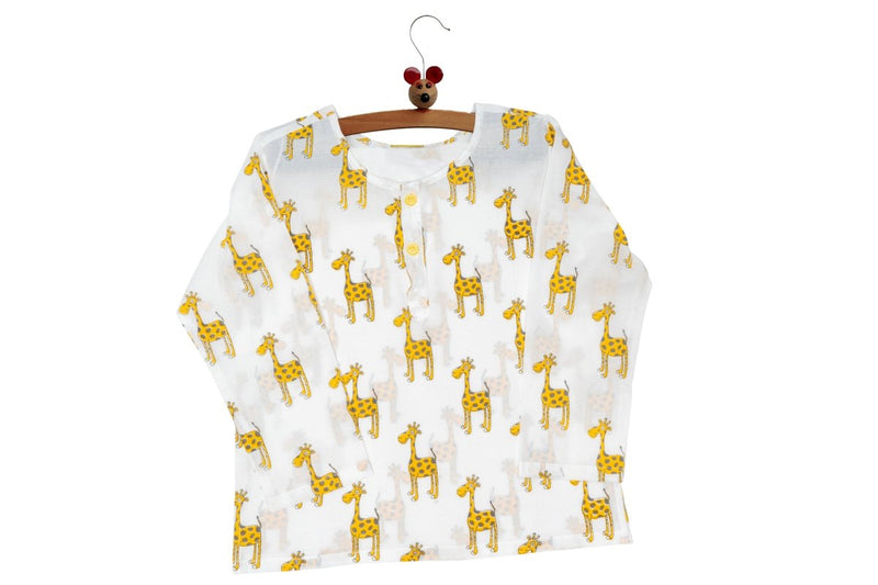 The Curious Giraffe - Unisex Kids Cotton Nightwear | Verified Sustainable Kids Pyjamas on Brown Living™